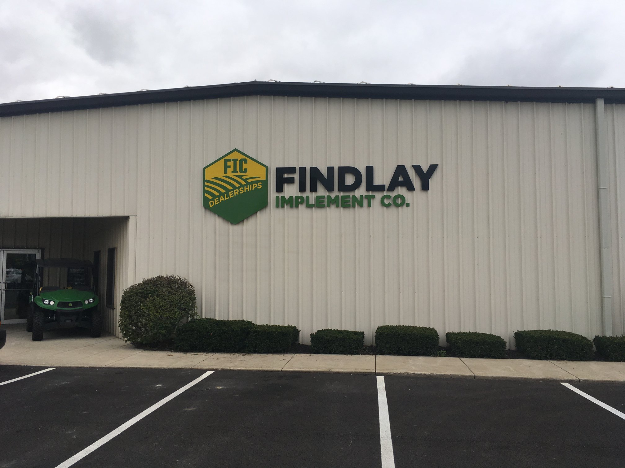 A photo of a Findlay Implement Co. store, acquired by Ag-Pro.