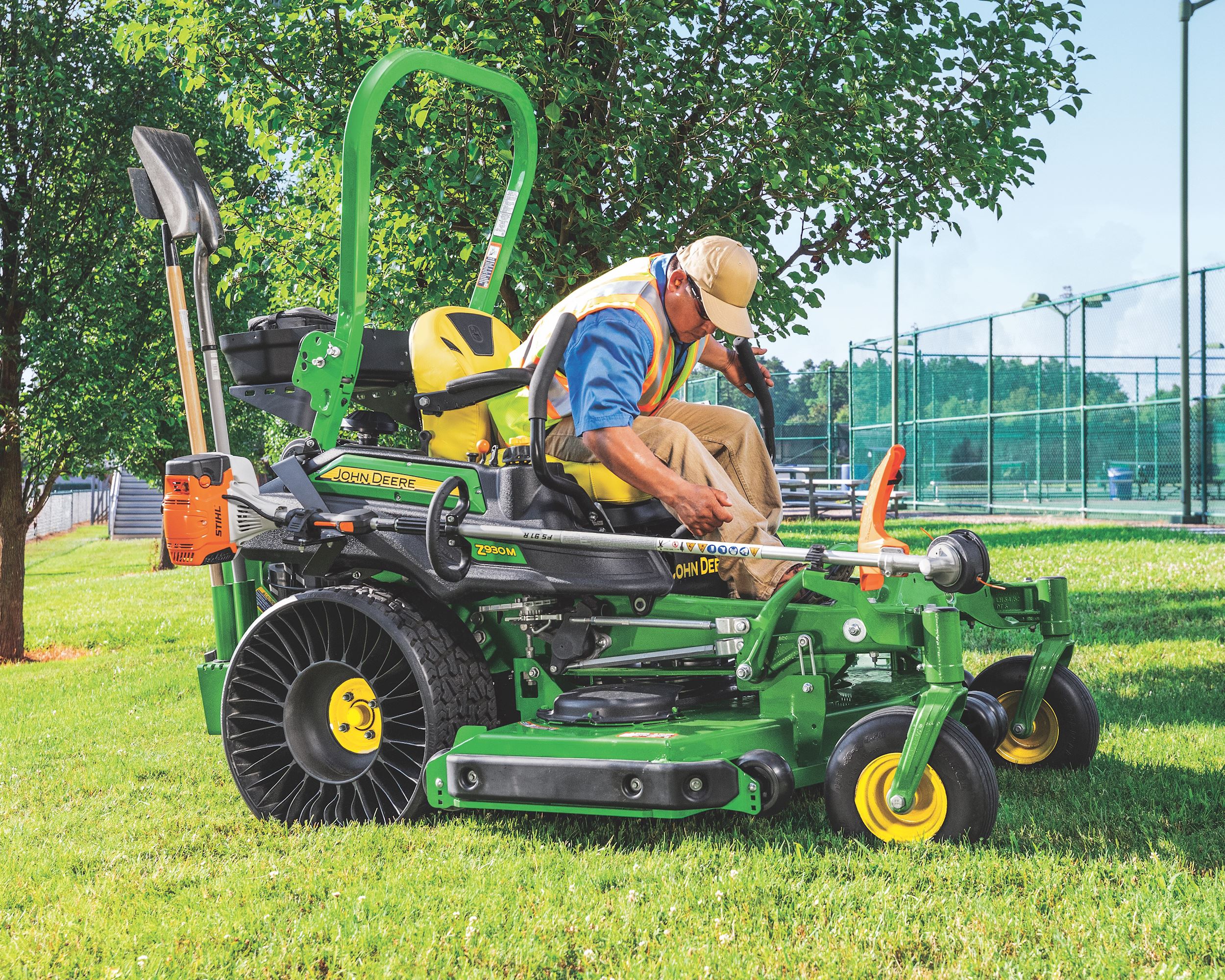 New John Deere Mower 84 - dx8cbbn